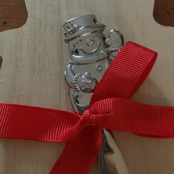 Legacy & Main Cutting Board & Spreader - Picture 4 of 6